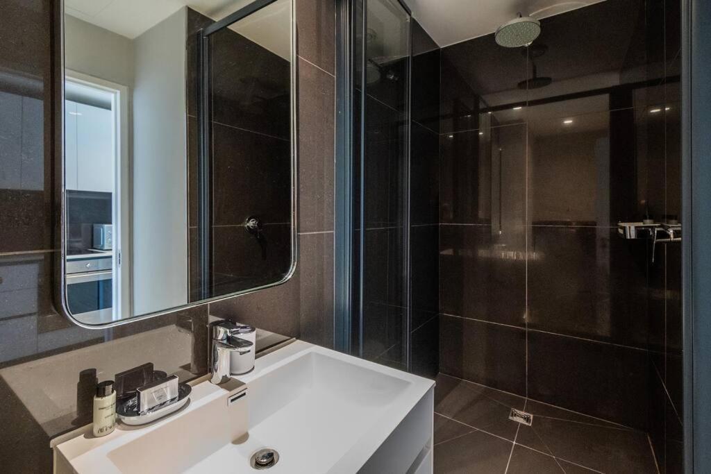 Apartment In Loop Street With Views Cape Town