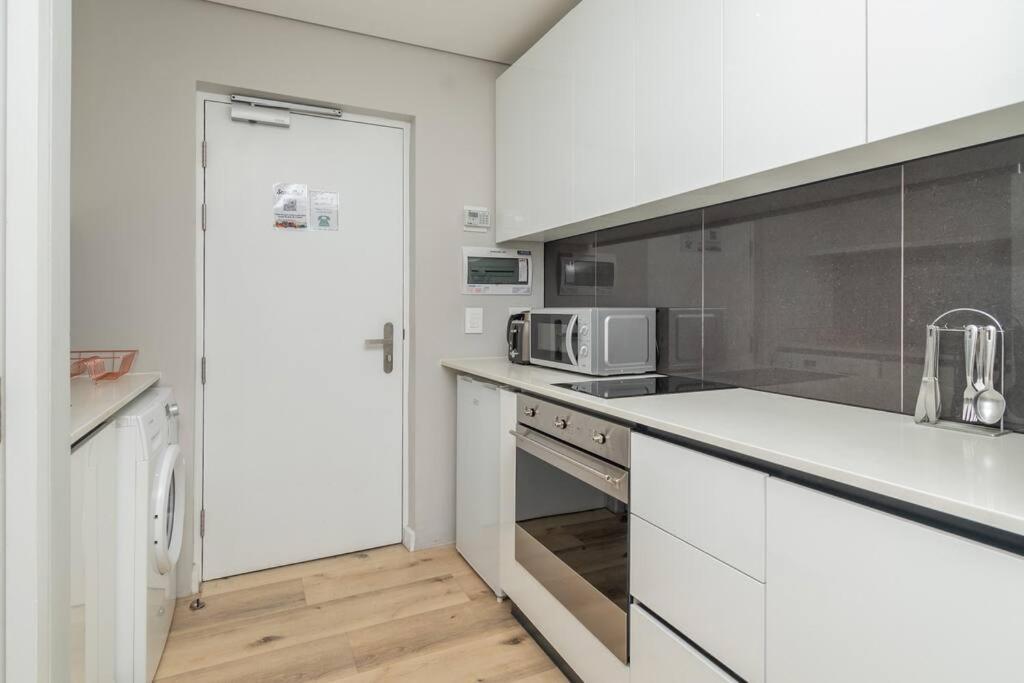 Apartamento In Loop Street With Views